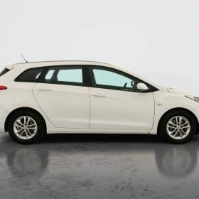Foto inzerátu Hyundai i30 1.6 MPI