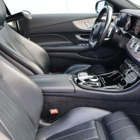 Foto inzerátu Mercedes E E 200 4MATIC