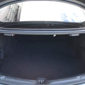 Foto inzerátu Mercedes E E 200 4MATIC