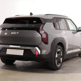 Foto inzerátu Kia EV3 Standard Range