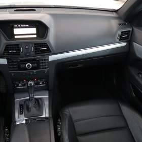 Foto inzerátu Mercedes E E 250