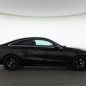 Foto inzerátu Mercedes E E 200