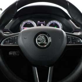 Skoda Superb 2.0 TDI / 19956945