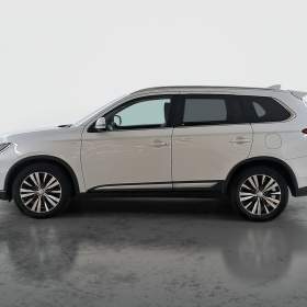 Foto inzerátu Mitsubishi Outlander 2.0
