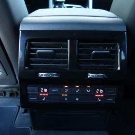 Foto inzerátu VW Touareg 3.0 TDI