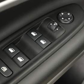 Foto inzerátu Jeep Avenger 54 kWh
