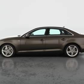 Audi A4 40 TFSI / 19957835