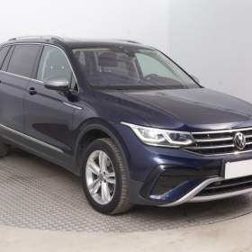 VW Tiguan 2.0 TDI / 19958236