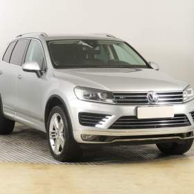 Fotka k inzerátu VW Touareg 3.0 TDI / 19435558