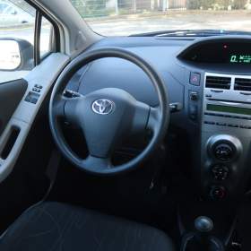 Foto inzerátu Toyota Yaris 1.0 VVT-i