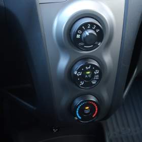 Foto inzerátu Toyota Yaris 1.0 VVT-i