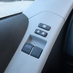 Foto inzerátu Toyota Yaris 1.0 VVT-i