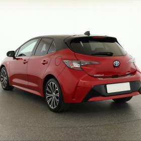 Foto inzerátu Toyota Corolla 1.8 Hybrid