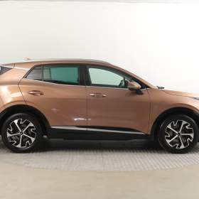 Foto inzerátu Kia Sportage 1.6 T-GDI MHEV