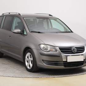 VW Touran 2.0 TDI / 19958775