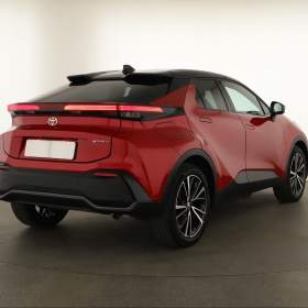 Foto inzerátu Toyota C-HR 2.0 Plug-in