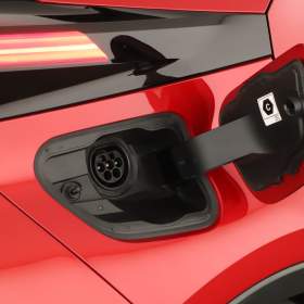 Foto inzerátu Toyota C-HR 2.0 Plug-in