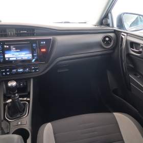 Foto inzerátu Toyota Auris 1.2 Ti