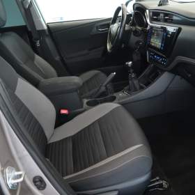 Foto inzerátu Toyota Auris 1.2 Ti