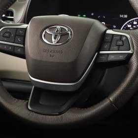 Foto inzerátu Toyota Sienna Hybrid