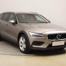Volvo V60 Cross Country T5 2.0 AWD / 19960462