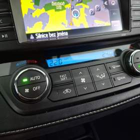 Foto inzerátu Toyota RAV 4 2.5 Hybrid
