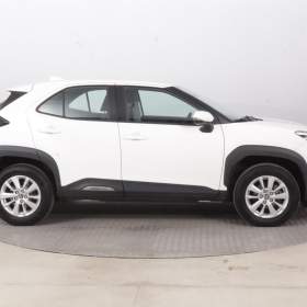 Foto inzerátu Toyota Yaris Cross 1.5 VVT-iE