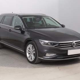 VW Passat 2.0 TDI / 19960871