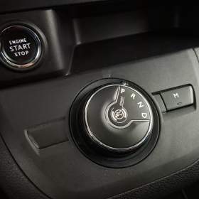 Foto inzerátu Peugeot Traveller 2.0 BlueHDi