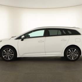 Foto inzerátu Toyota Avensis 2.0 D-4D