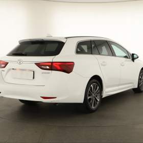 Foto inzerátu Toyota Avensis 2.0 D-4D