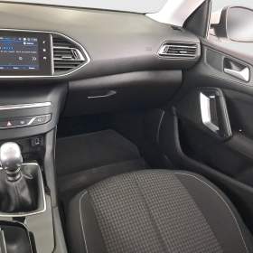 Foto inzerátu Peugeot 308 1.5 BlueHDi