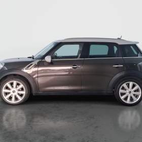 MINI Countryman Cooper SD / 19961013
