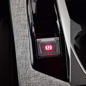 Foto inzerátu Peugeot 3008 1.2 MHEV