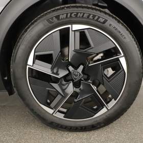 Foto inzerátu Peugeot 408 Hybrid 225