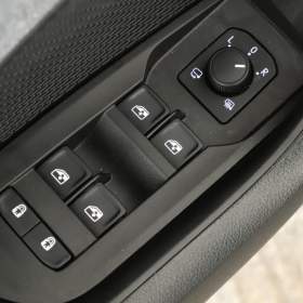 Foto inzerátu Skoda Octavia 1.5 TSI e-tec