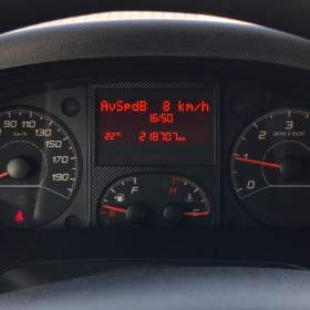Foto inzerátu Citroen Jumper 2.2 BlueHDi