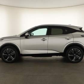 Foto inzerátu Nissan Qashqai 1.3 DIG-T MHEV