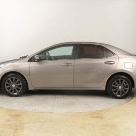 Foto inzerátu Toyota Corolla 1.6 Valvematic