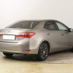 Foto inzerátu Toyota Corolla 1.6 Valvematic