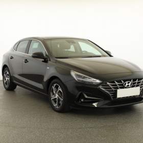 Hyundai i30 Fastback 1.5 T- GDI MHEV / 19962133
