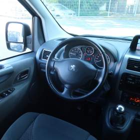 Foto inzerátu Peugeot Expert 2.0 HDi
