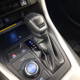 Foto inzerátu Toyota RAV 4 2.5 Hybrid