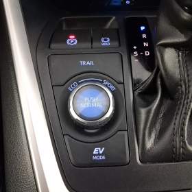 Foto inzerátu Toyota RAV 4 2.5 Hybrid