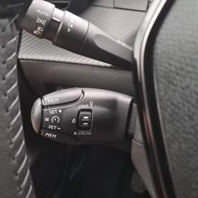 Foto inzerátu Peugeot 208 1.2 Hybrid