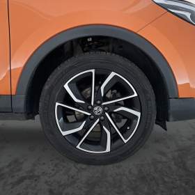 Foto inzerátu MG ZS SUV 1.0 Turbo