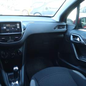 Foto inzerátu Peugeot 208 1.2 PureTech