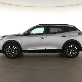 Foto inzerátu Peugeot e-2008 50 kWh