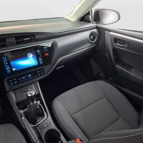 Foto inzerátu Toyota Corolla 1.6 Valvematic
