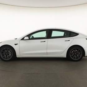 Foto inzerátu Tesla Model 3 Std Range Plus 55kWh